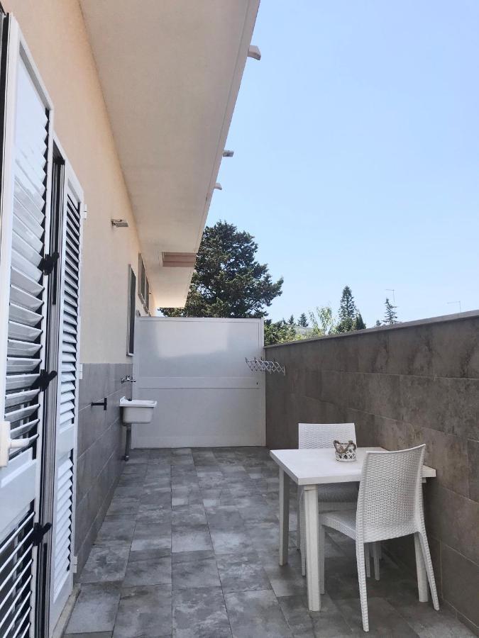 Monolocali White Angel Apartments Porto Cesareo Kültér fotó