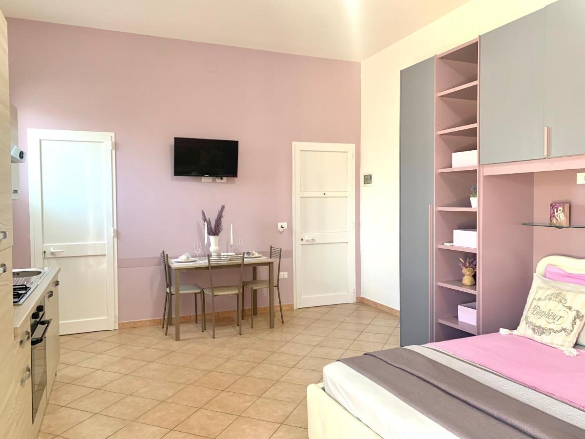 Monolocali White Angel Apartments Porto Cesareo Kültér fotó