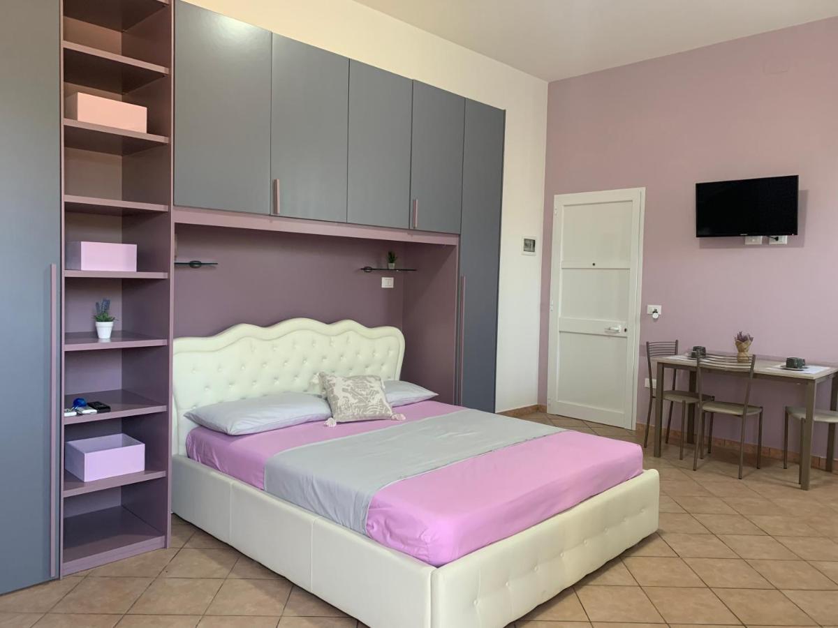 Monolocali White Angel Apartments Porto Cesareo Kültér fotó