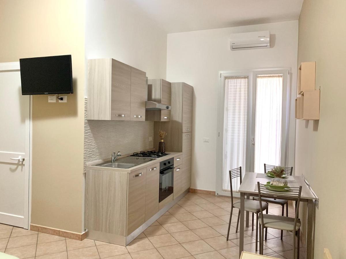 Monolocali White Angel Apartments Porto Cesareo Kültér fotó