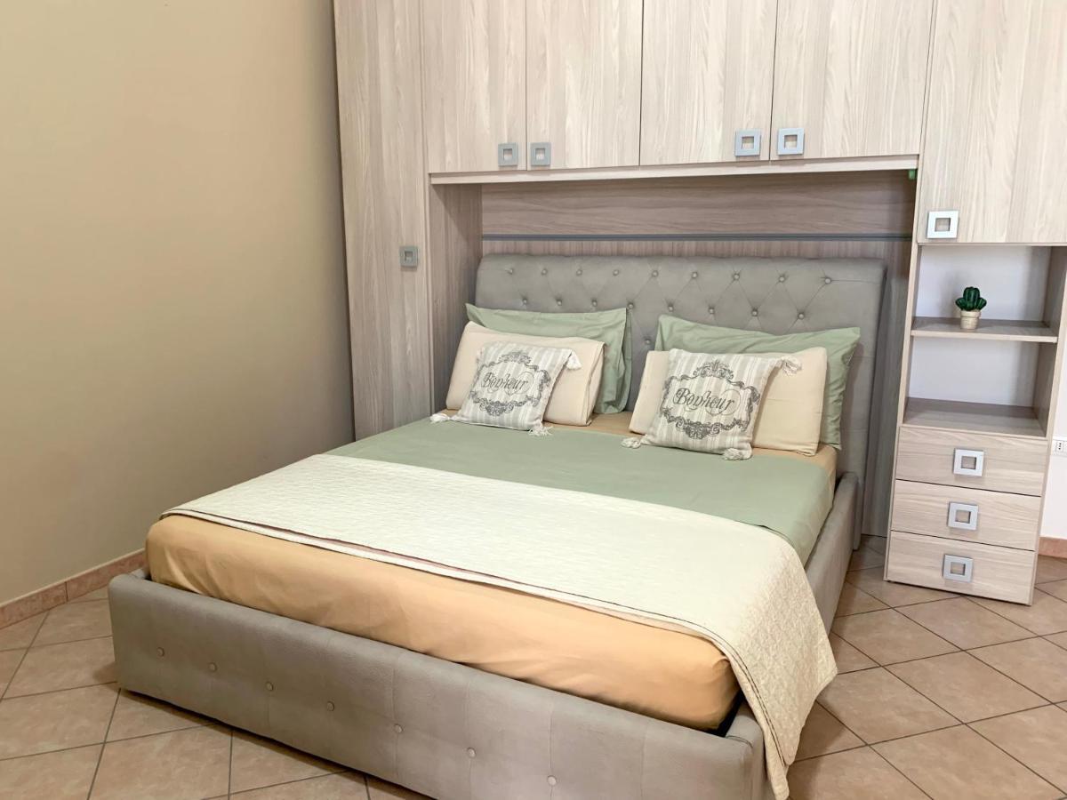 Monolocali White Angel Apartments Porto Cesareo Kültér fotó