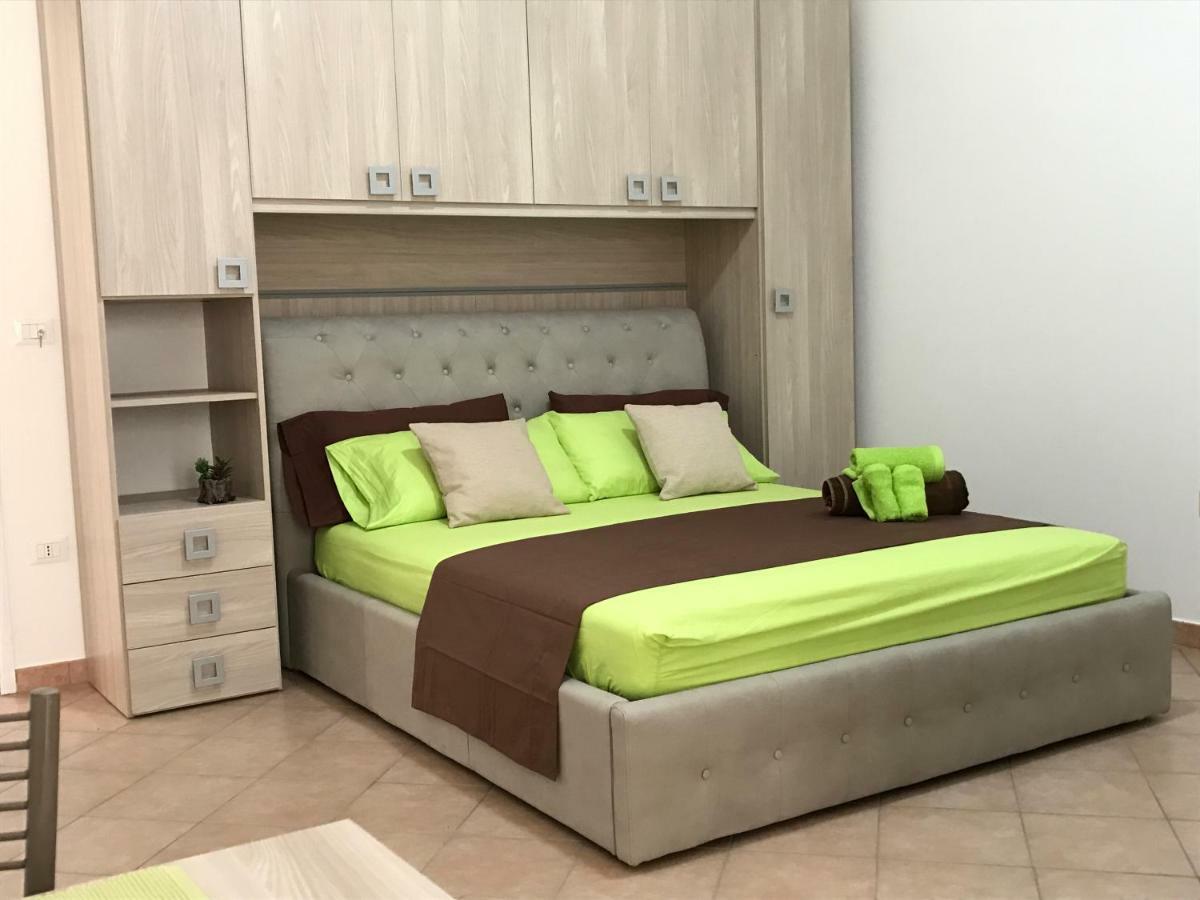 Monolocali White Angel Apartments Porto Cesareo Kültér fotó